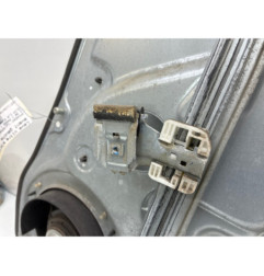 Leve vitre electrique avant gauche HYUNDAI I 30 1