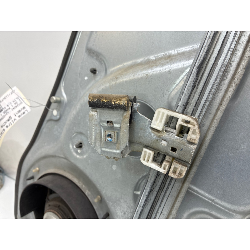 Leve vitre electrique avant gauche HYUNDAI I 30 1 Photo n°8