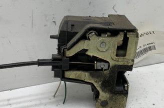 Serrure avant droit RENAULT SCENIC 1