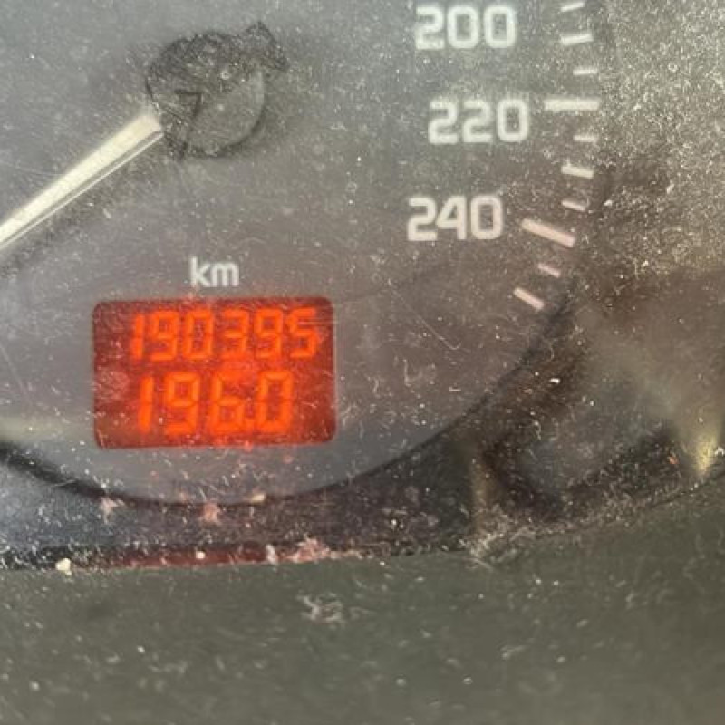 Serrure de coffre RENAULT SCENIC 1 Photo n°4