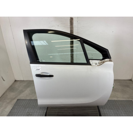 Porte avant droit PEUGEOT 208 1
