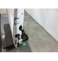 Porte avant droit PEUGEOT 208 1