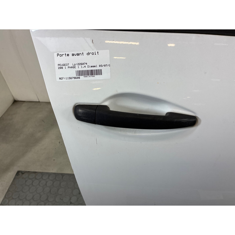 Porte avant droit PEUGEOT 208 1 Photo n°4