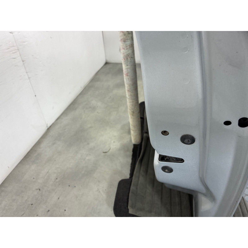 Porte avant droit VOLKSWAGEN POLO 5 Photo n°1