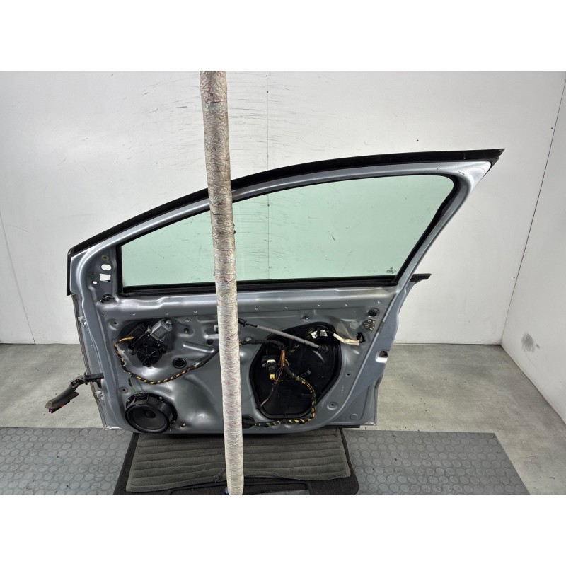 Porte avant droit VOLKSWAGEN POLO 5 Photo n°4