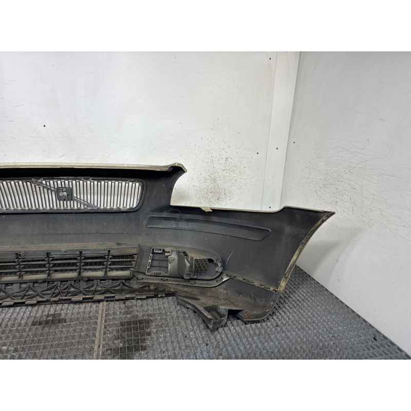 Pare choc avant VOLVO V 50 Photo n°5