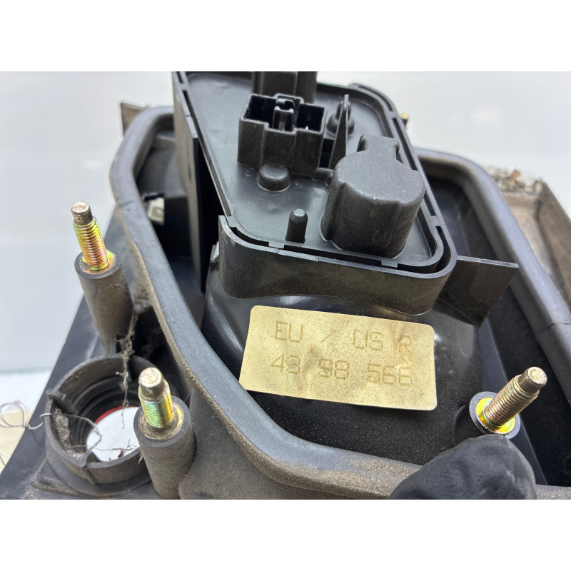 Feu arriere secondaire droit (feux) SAAB 900 2 Photo n°2