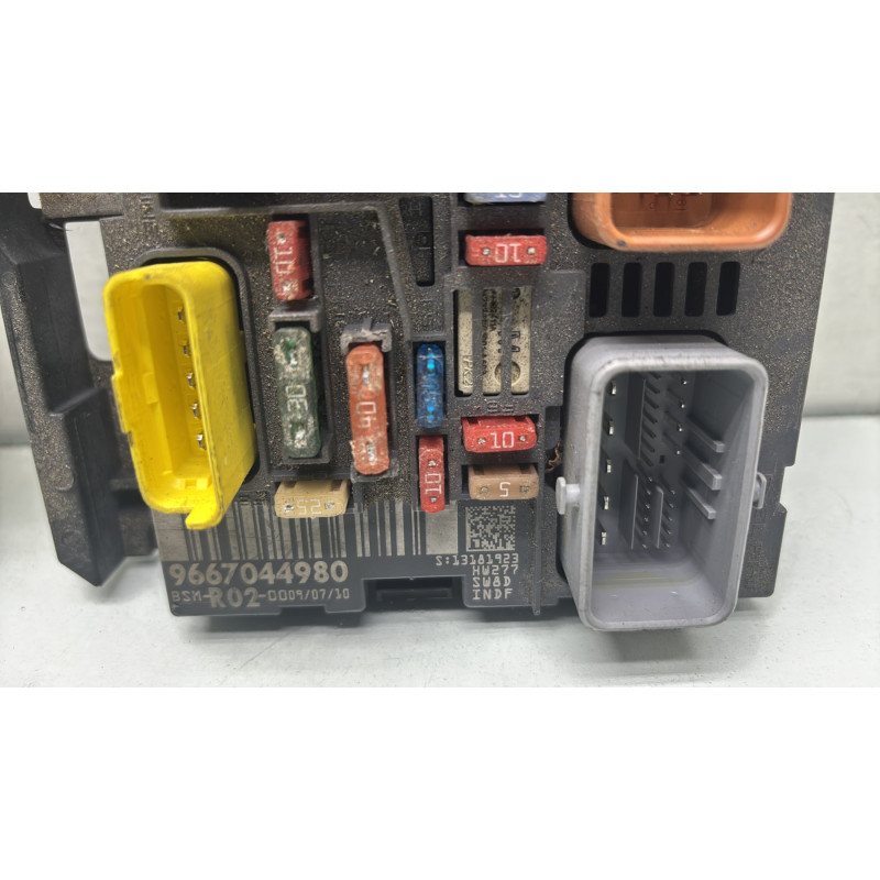 Boitier servitude moteur (BSM) CITROEN C4 PICASSO 1 Photo n°4