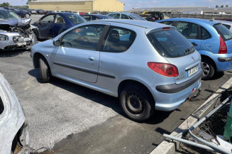 Pretensionneur de ceinture avant droit PEUGEOT 206