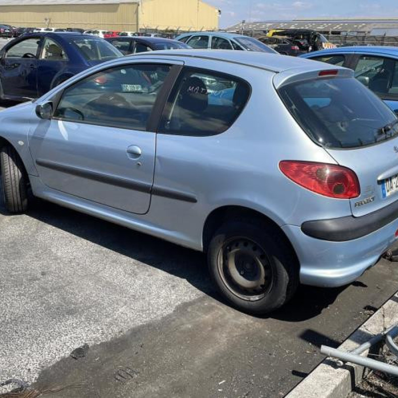 Pretensionneur de ceinture avant droit PEUGEOT 206 Photo n°7