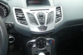 Pretensionneur de ceinture avant droit FORD FIESTA 6