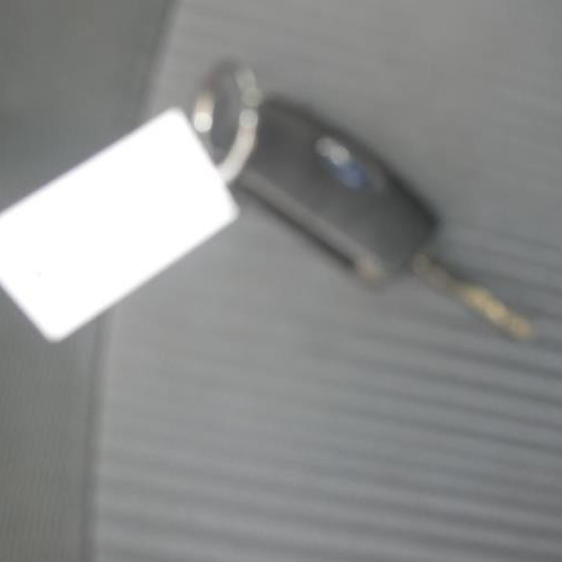 Pretensionneur de ceinture avant droit FORD FIESTA 6 Photo n°12
