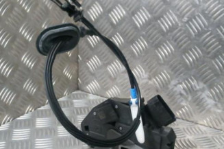 Serrure avant gauche FORD FIESTA 6