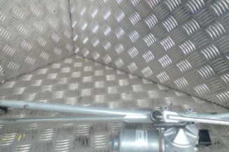 Moteur essuie glace avant RENAULT MASTER 3