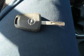 Boitier air bag OPEL CORSA D