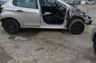Com (Bloc Contacteur Tournant+Commodo Essuie Glace+Commodo Phare) PEUGEOT 208 1