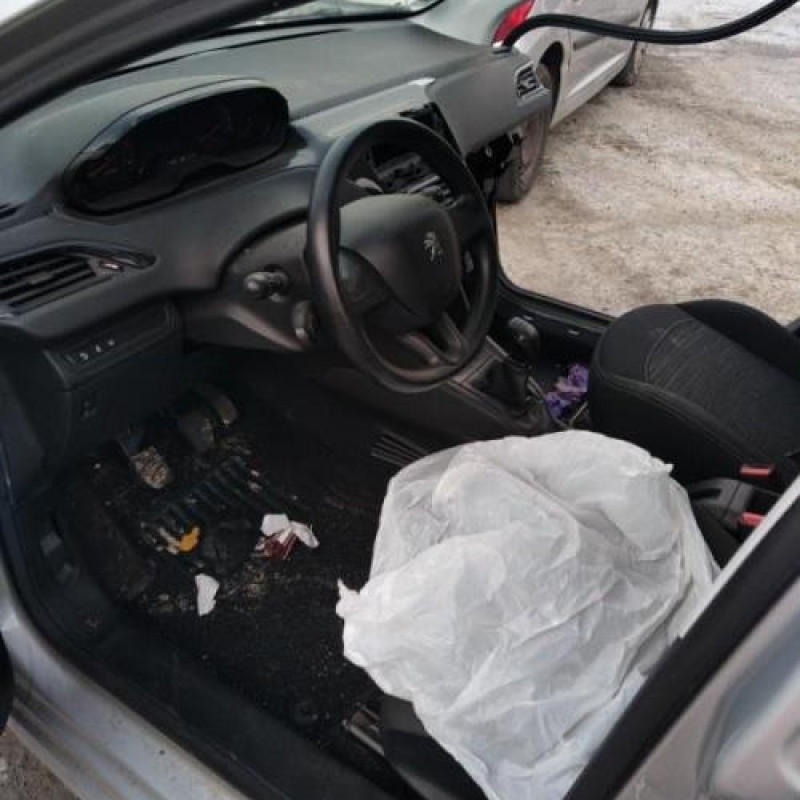 Com (Bloc Contacteur Tournant+Commodo Essuie Glace+Commodo Phare) PEUGEOT 208 1 Photo n°16
