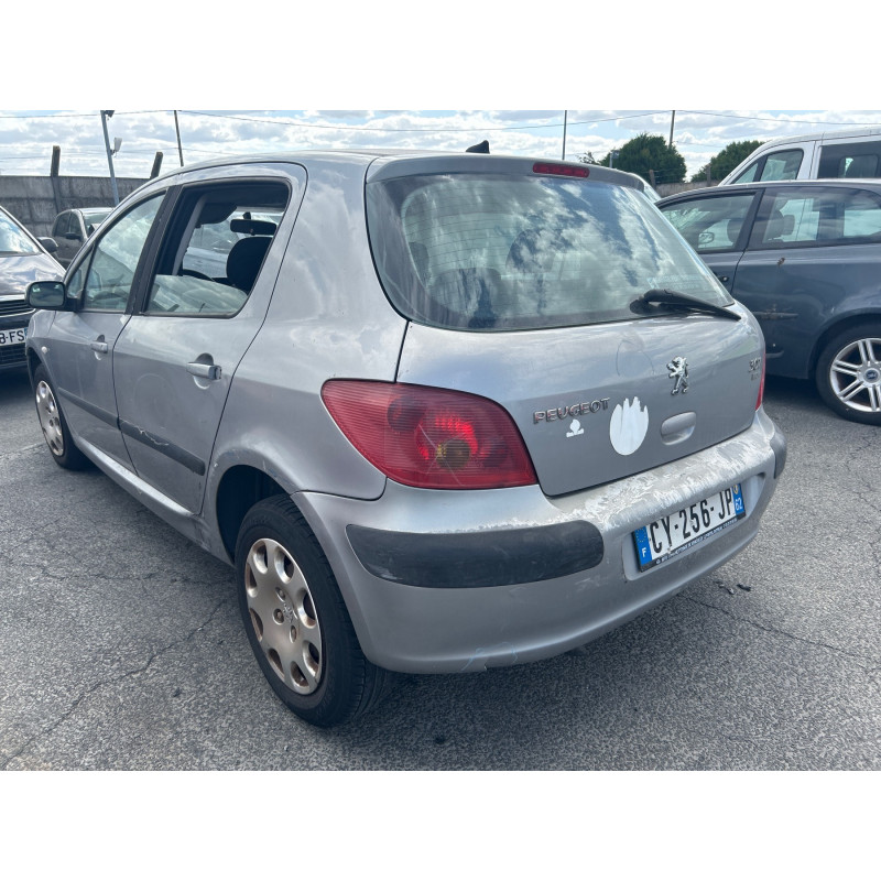 Boitier servitude moteur (BSM) PEUGEOT 307 Photo n°10