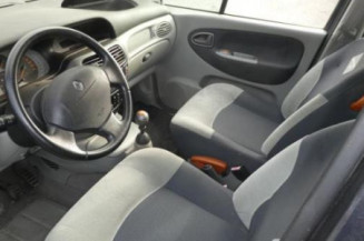 Retroviseur droit RENAULT SCENIC 1
