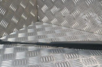 Bras essuie glace avant gauche OPEL CORSA F Photo n°1