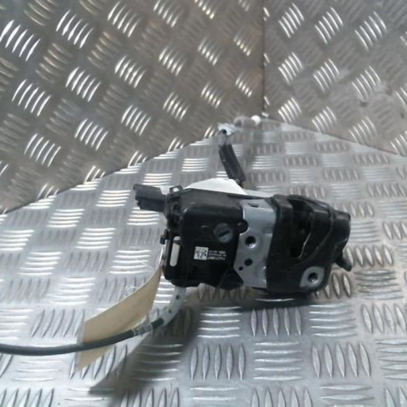 Serrure avant droit OPEL CORSA F Photo n°3