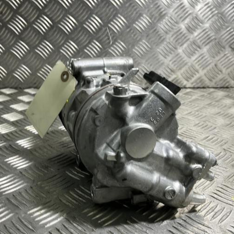 Compresseur clim OPEL CORSA F Photo n°3
