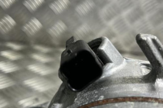 Compresseur clim OPEL CORSA F