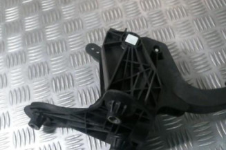 Pedale d'embrayage OPEL CORSA F