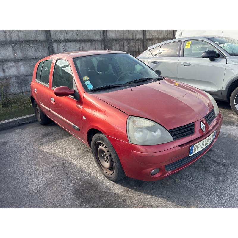 RENAULT CLIO 2 PHASE 2 1.2i - 16V Photo n°7