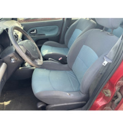 RENAULT CLIO 2 PHASE 2 1.2i - 16V