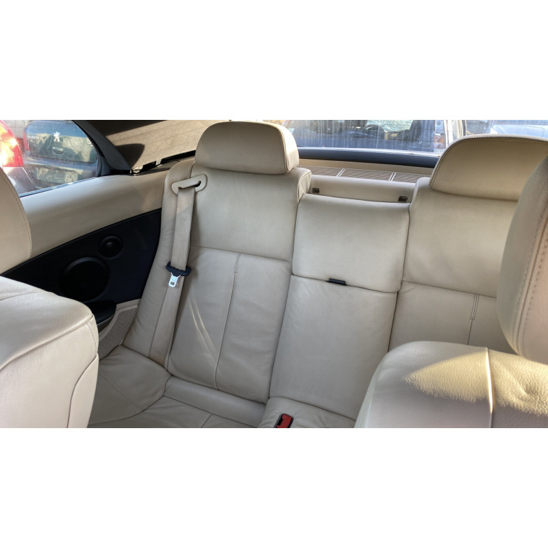 BMW SERIE 6 E64 CABRIO PHASE 1 630i 3.0i - 24V L6 Photo n°12