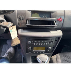 CITROEN C4 1 PHASE 1 1.6i - 16V Photo n°1