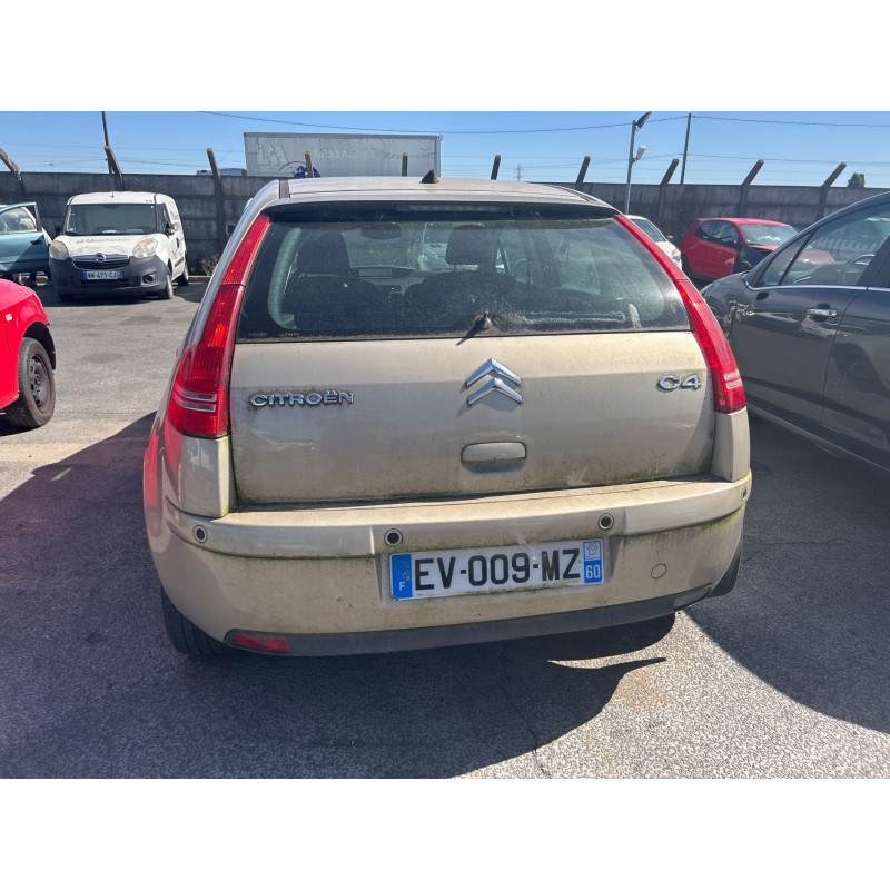 CITROEN C4 1 PHASE 1 1.6i - 16V Photo n°18