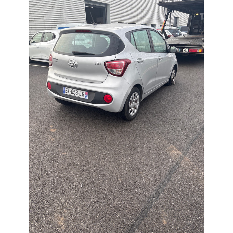 HYUNDAI I 10 2 PHASE 2 1.2i - 16V Photo n°9