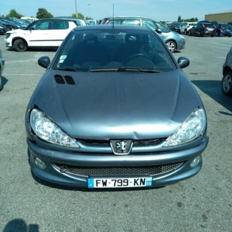 Boite de vitesses PEUGEOT 206 Photo n°1