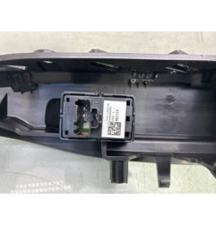 Interrupteur de leve vitre avant droit FORD FOCUS 4