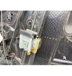 Leve vitre electrique avant gauche FORD FOCUS 4 Photo n°1
