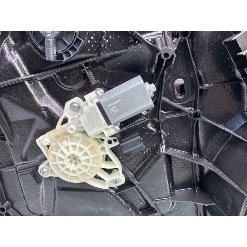 Leve vitre electrique avant gauche FORD FOCUS 4 Photo n°3
