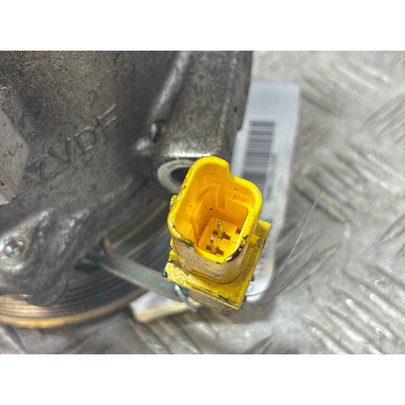 Compresseur clim CITROEN XSARA Photo n°2