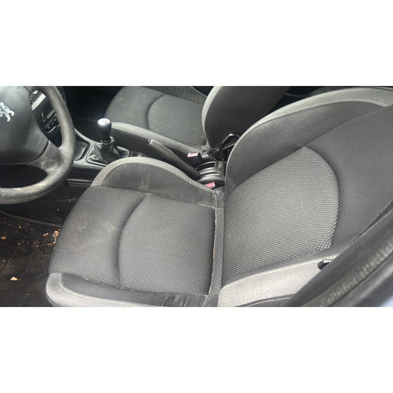 Bouchon de carburant PEUGEOT 206 Photo n°13