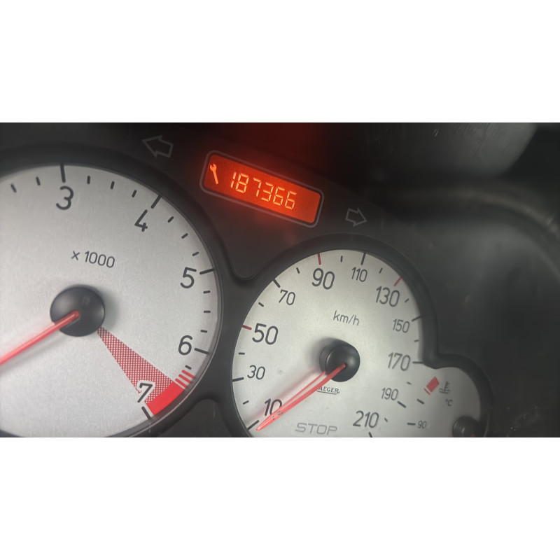 Bouchon de carburant PEUGEOT 206 Photo n°19