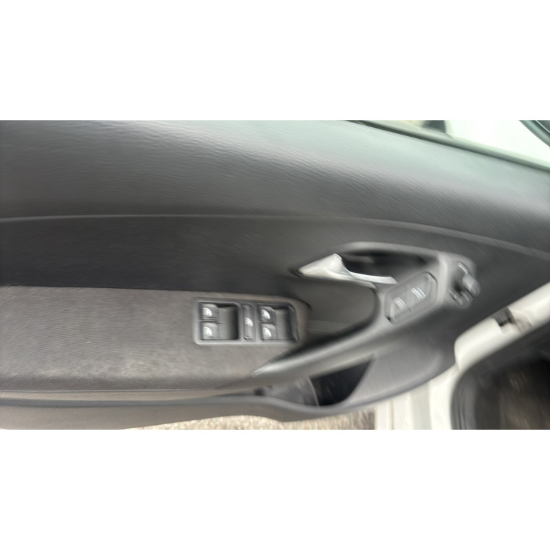 Antenne VOLKSWAGEN POLO 5 Photo n°18