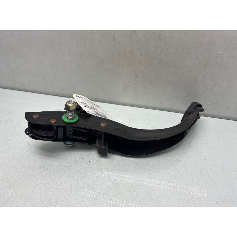 Pedale d'embrayage RENAULT TWINGO 1 Photo n°1