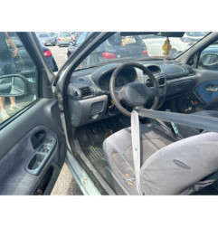 Custode arriere droit RENAULT CLIO 2