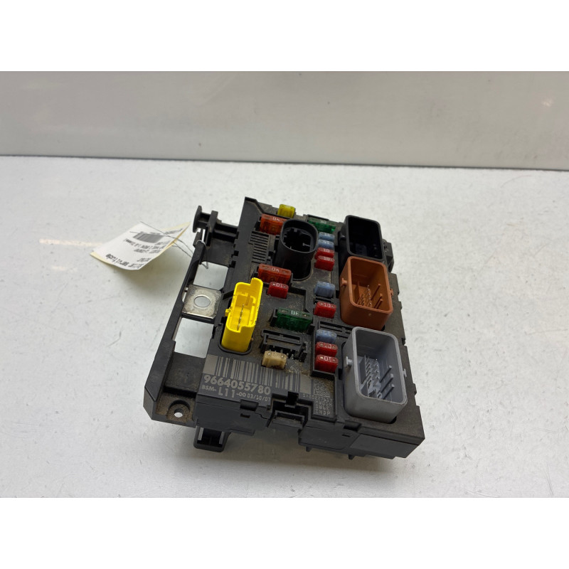 Boitier servitude moteur (BSM) PEUGEOT 307 Photo n°2