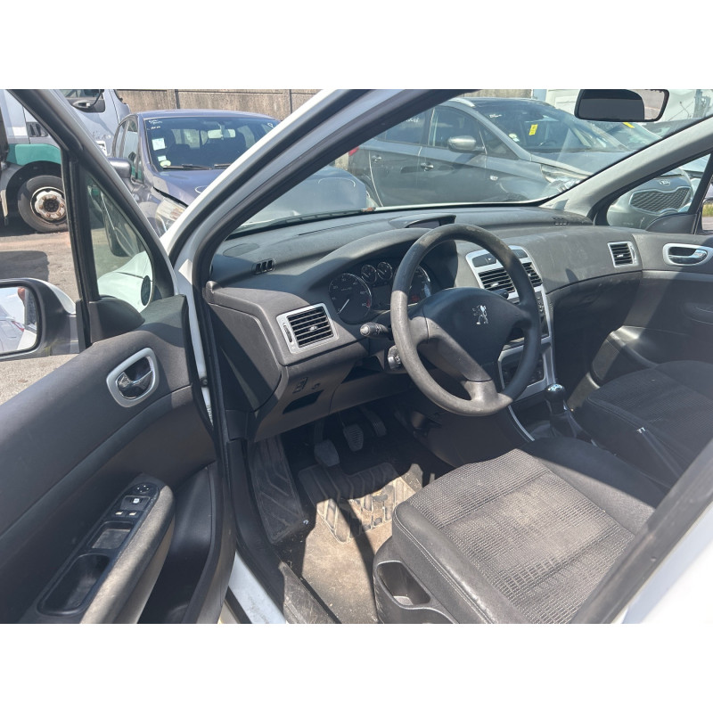 Boitier servitude moteur (BSM) PEUGEOT 307 Photo n°20