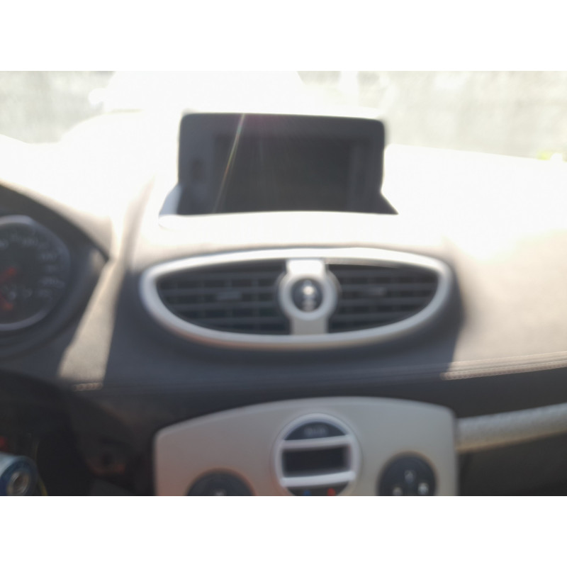 Bras essuie glace avant gauche RENAULT CLIO 3 Photo n°15