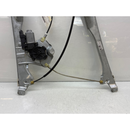 Leve vitre electrique avant gauche RENAULT CLIO 3 Photo n°1