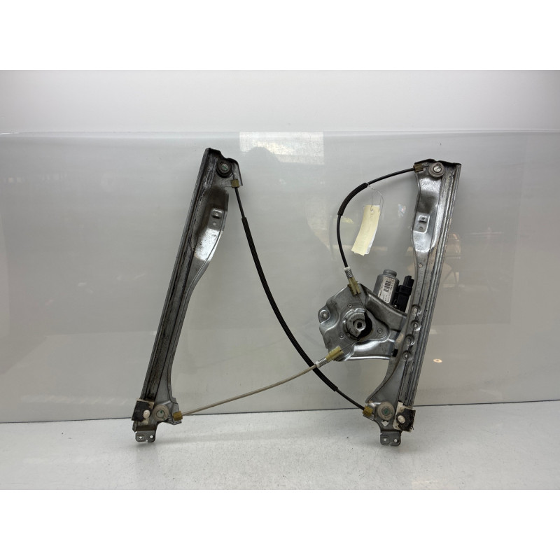 Leve vitre electrique avant gauche RENAULT CLIO 3 Photo n°2
