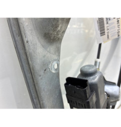 Leve vitre electrique avant gauche RENAULT CLIO 3